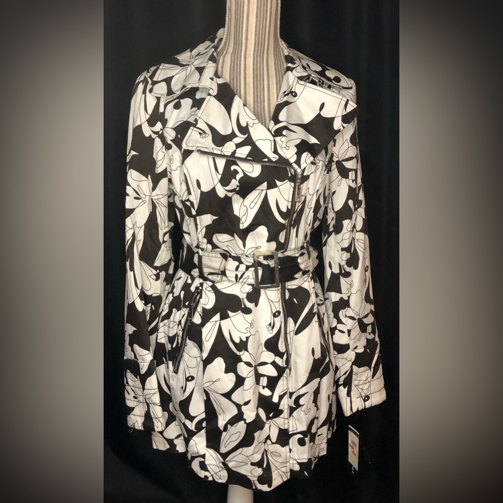 NWT Black Rivet coat